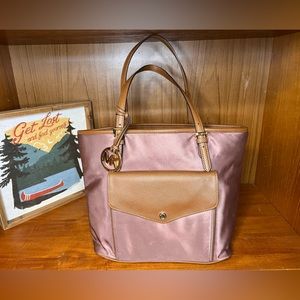 Michael Kors Jet Set Nylon Large Tote Satchel Shoulder Handbag.